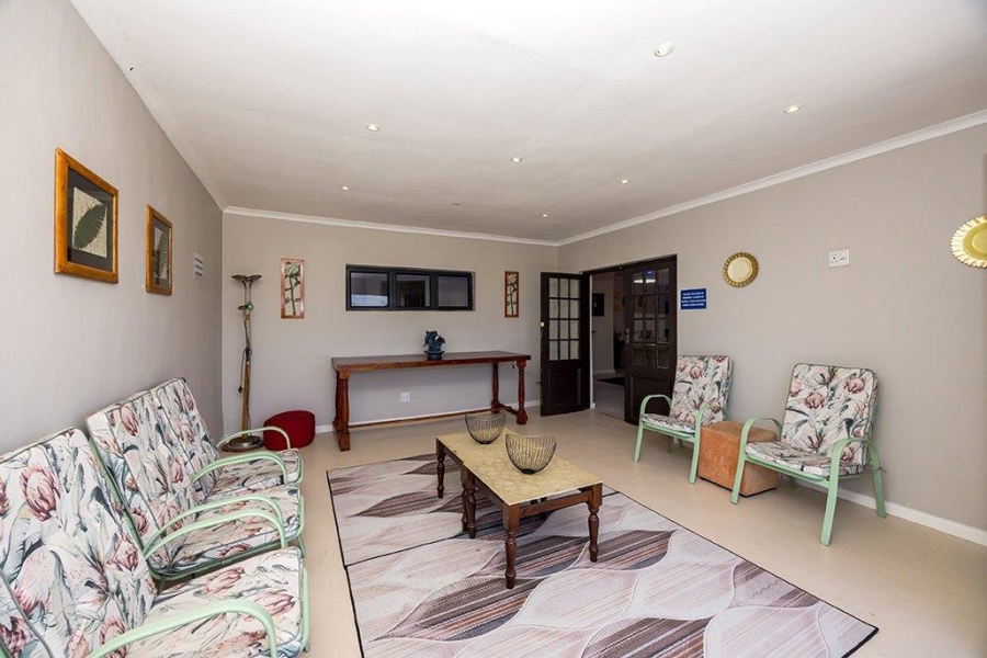 10 Bedroom Property for Sale in Milnerton Western Cape